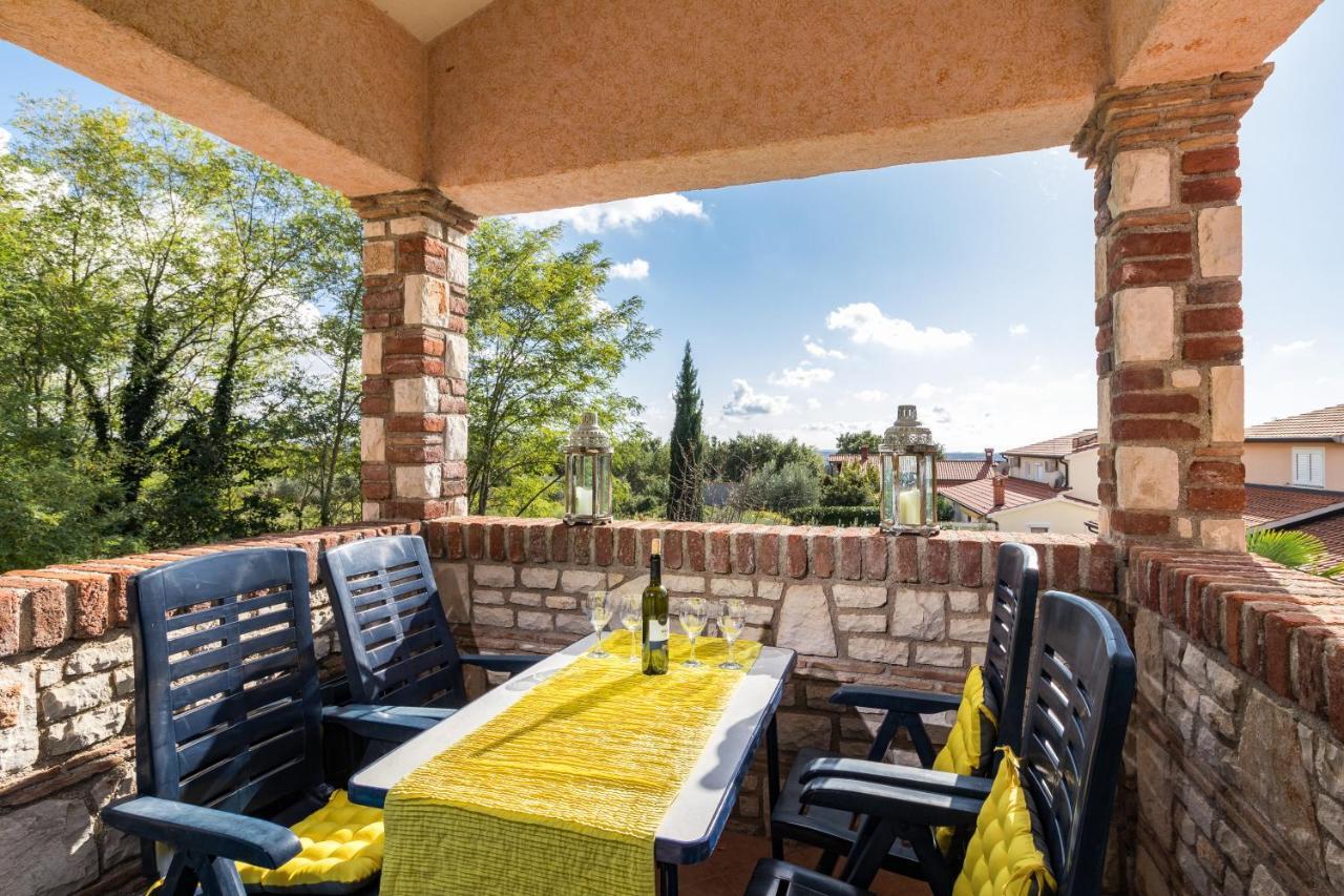Villa-Johanna Kaštelir Dış mekan fotoğraf